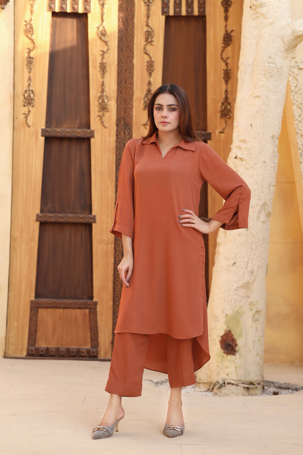Terracotta asymmetrical hem shirt