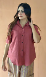 Pink boxy contrast set